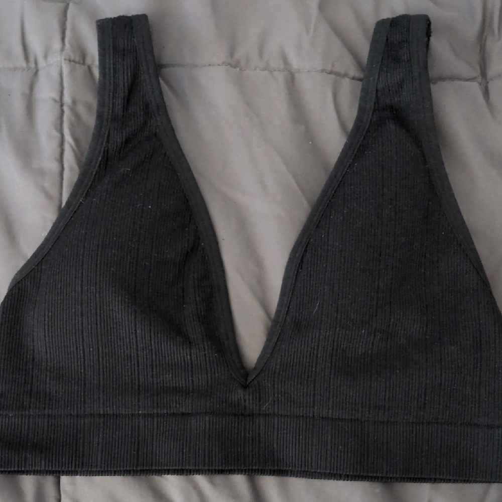 PINK Victoria's Secret Black Ribbed Bralette